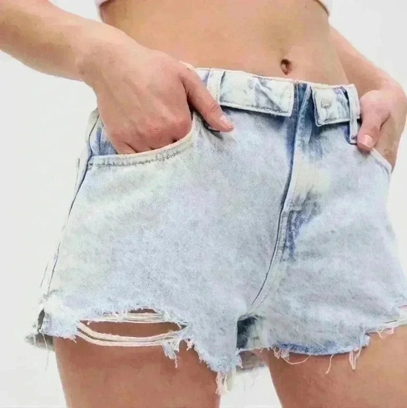 PROJECT GAP 2" Low Rise Foldover Denim Beach  Shorts with Washwell - Picture 3 of 7